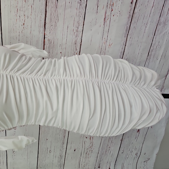 NWT Edikted Mini White Dress - Picture 8 of 16